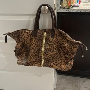 Leopard purse